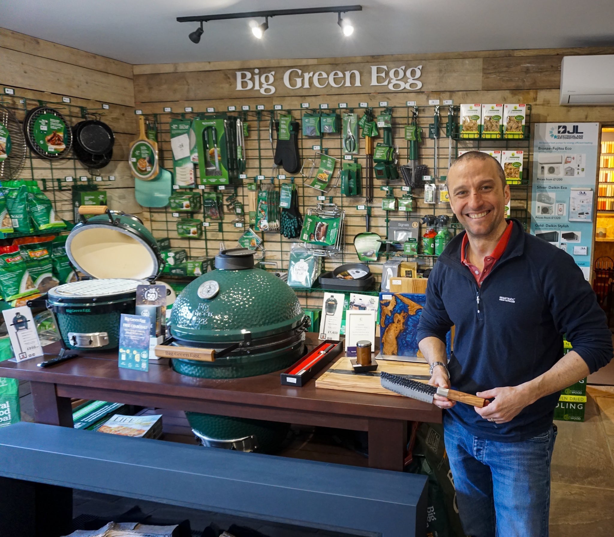 Fakenham Fires - Norvic Knives