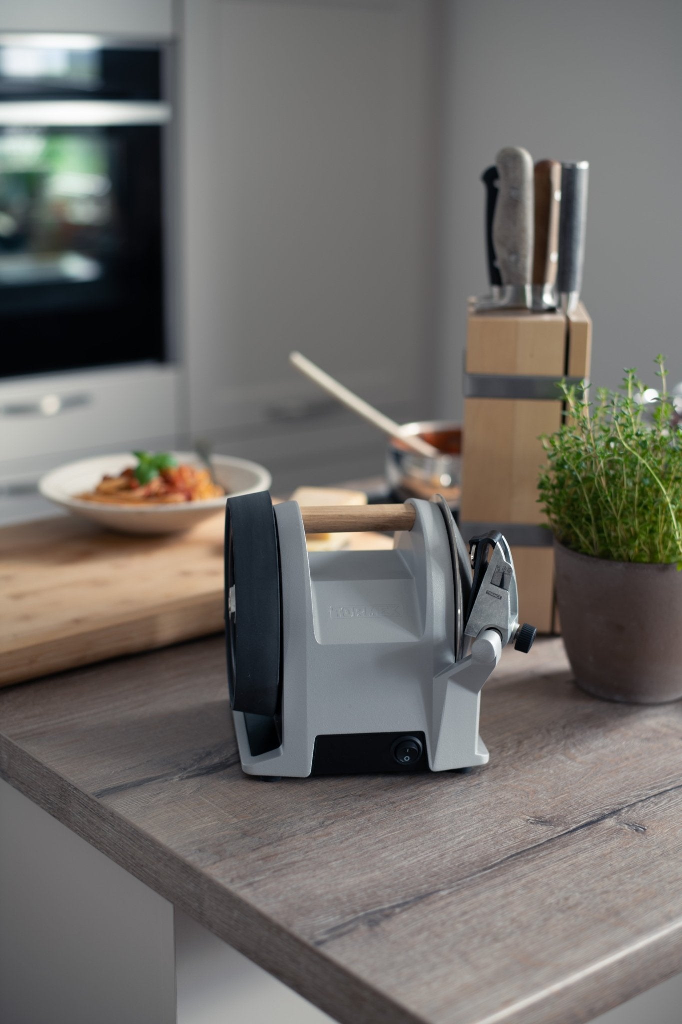 Tormek T-1 Kitchen Knife Sharpener - Norvic Knives